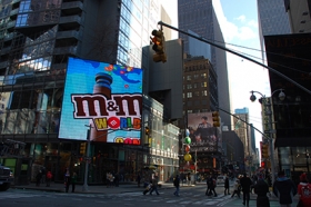 Размещение на видеоэкранах